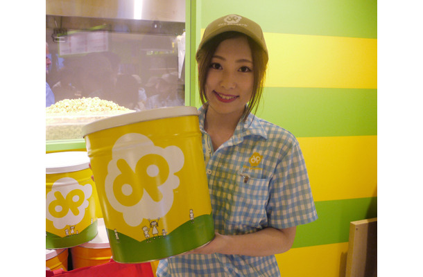 業界最大級の3.5ガロン缶も用意