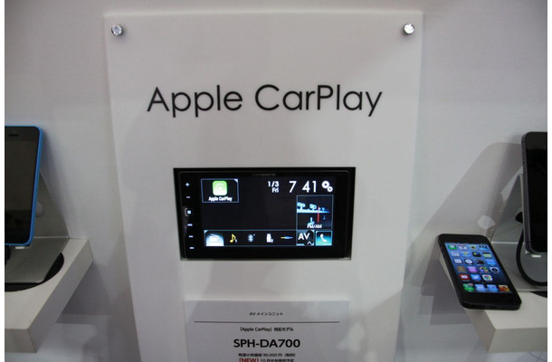 CarPlay対応ディスプレイオーディオ