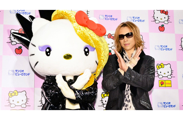 YOSHIKI（X JAPAN）＆ハローキティ／ハローキティ40thパレード「ARIGATO EVERYONE！」 in サンリオピューロランド