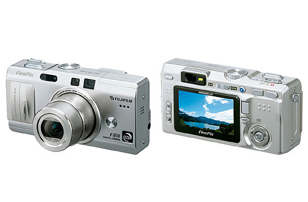 　富士写真フイルムは、有効630万画素の「スーパーCCDハニカムIV HR」と2.1型ワイド液晶ディスプレイを搭載したハイスペックデジタルカメラ「FinePix F810」を8月上旬に発売する。