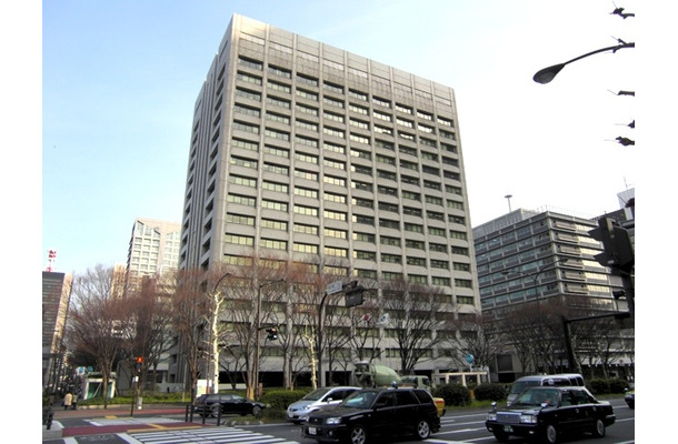 経産省