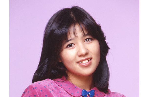 石野真子