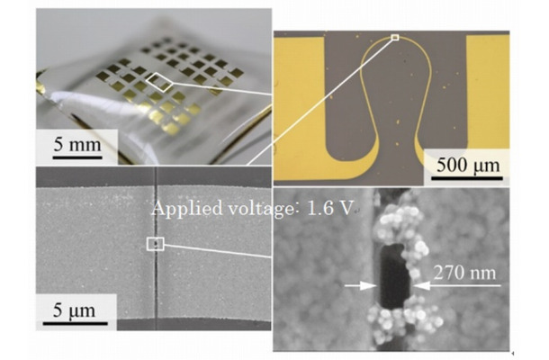 金配線上のクラックが、金ナノ粒子（半径20 nm）により自己修復した様子