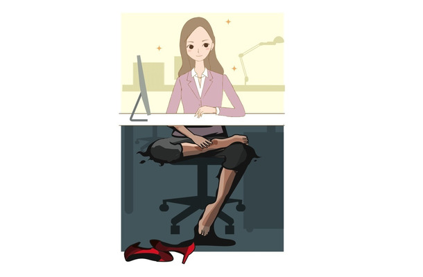 女性秘書の約6割が デスク下で靴を脱ぐ 働く女性に調査 Rbb Today