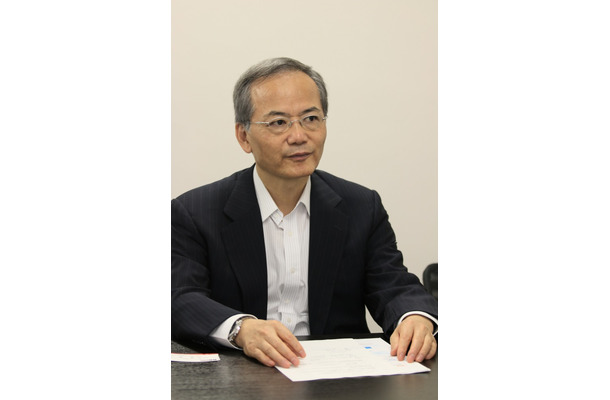 全国防犯CSR推進会議の座長を務める上智大学環境大学院教授・藤井良広氏（撮影：編集部）