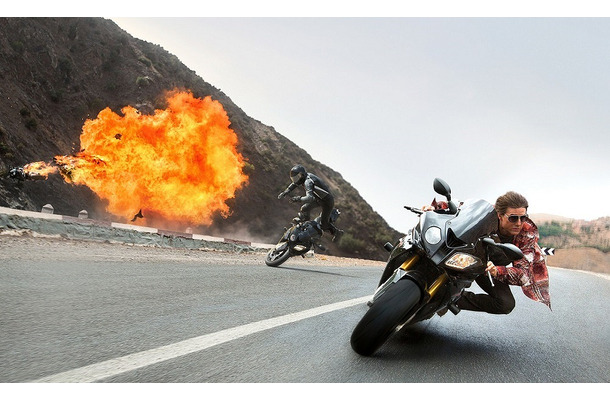 『ミッション：インポッシブル／ローグ・ネイション』バイクアクションシーン　／　(c) 2015 Paramount Pictures. All Rights Reserved.