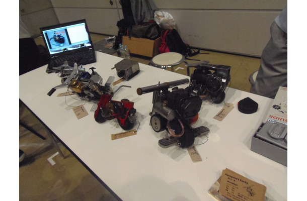 Hasegawa's Factoryの超ミニバイク「Micro Bike 2/3」。エンジンは0.5馬力で、全長は150mm、全幅200mm、全高125mm