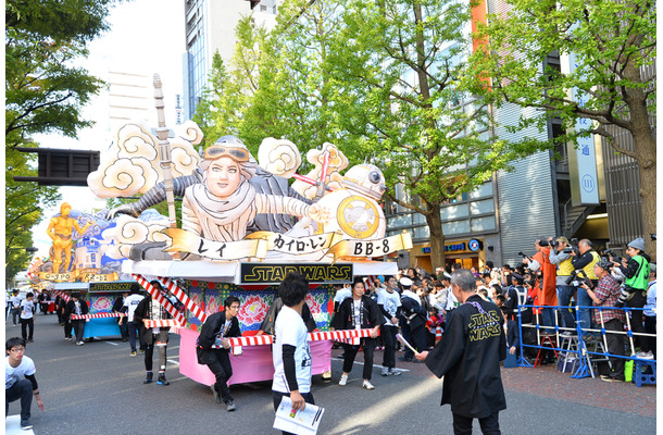 ハロウィン『スター・ウォーズ』パレード【写真：竹内みちまろ】