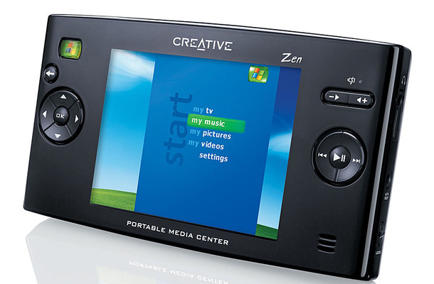 　米クリエイティブは、Windows Mobile搭載の携帯型マルチメディアプレーヤー「Zen Portable Media Center」を9月2日に発売した。価格は499.99ドル。
