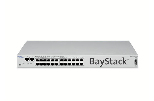 ノーテル、中小規模ネットワーク向けスイッチに新製品3モデル