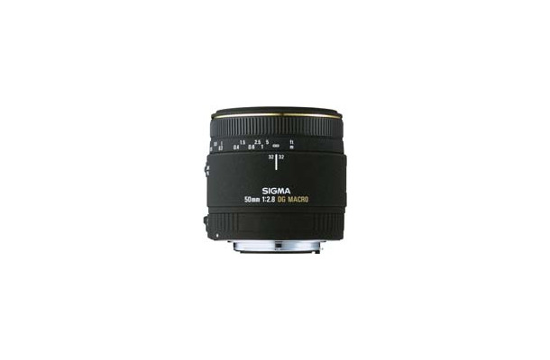 　シグマは、ペンタックス用デジタル対応標準マクロレンズ「MACRO 50mm F2.8 EX DG」の発売日を10月1日に決定した。