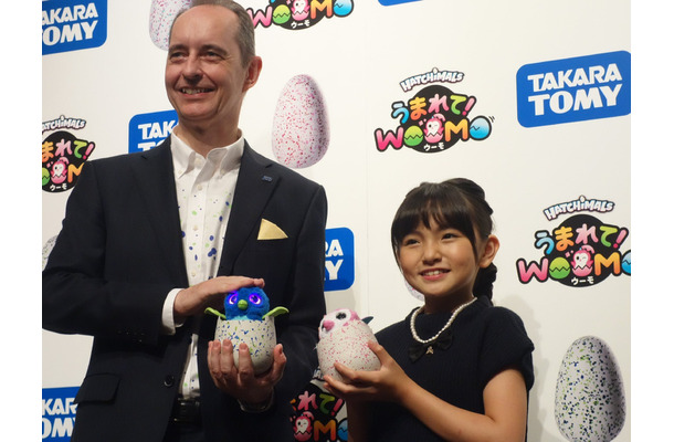 タカラトミー、自分の手でタマゴから孵化させる新感覚ペット発売