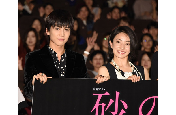 岩田剛典、菅野美穂／ドラマ「砂の塔～知りすぎた隣人」特別試写会＆舞台挨拶