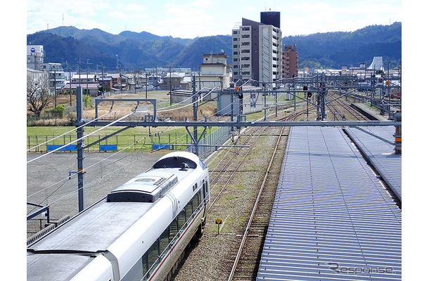 西舞鶴駅