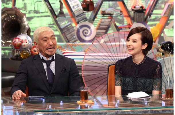 東野幸治がベッキーに土下座！「わたしをビジネスに使わないで！」
