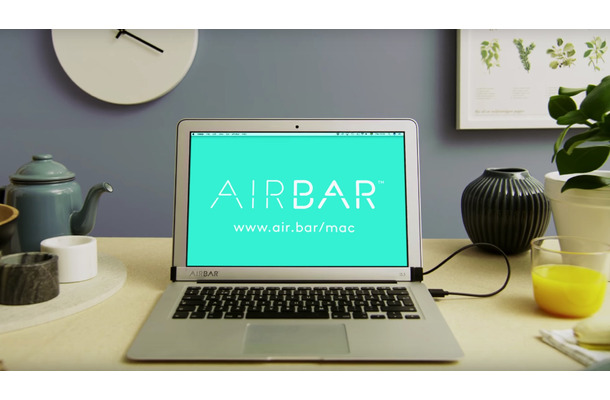 MacBook Airをタッチディスプレイ化！「AirBar」はスワイプやピンチアウト／インにも対応