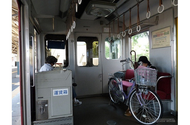 JR千葉支社が発表した「新しい列車」は自転車をそのまま車内に持ち込めるが、詳細は明らかにされていない。写真は養老鉄道（岐阜・三重県）のサイクルトレインの様子。