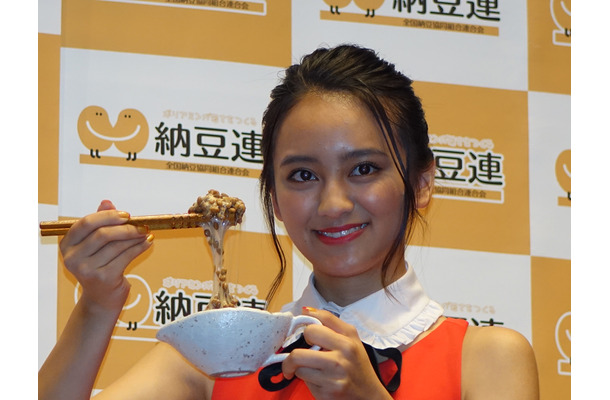 岡田結実が納豆クイーンに！こだわりの食べ方も披露