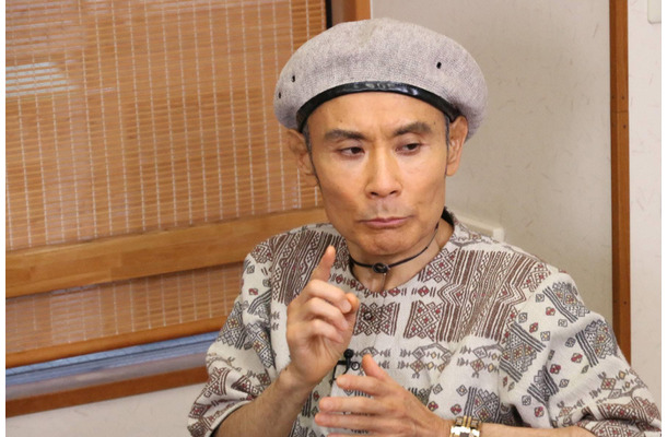 片岡鶴太郎、30年の別居経ての離婚は60歳の節目として