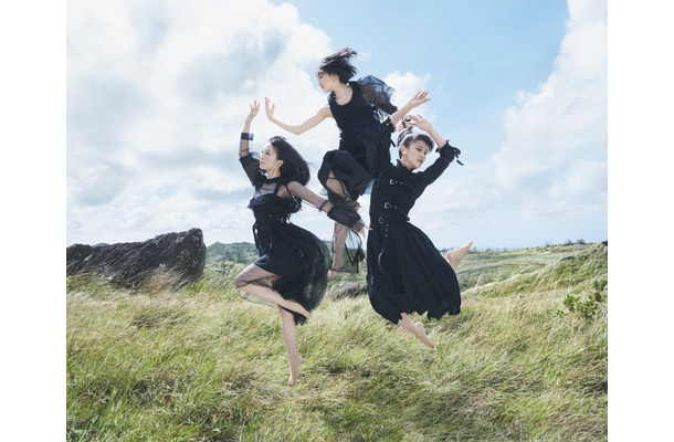 Perfumeのライブステージ「Reframe」が一部生配信決定！