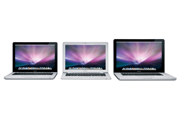 「MacBook」シリーズのMacBook（左）MacBook Air（中）MacBook Pro（右）