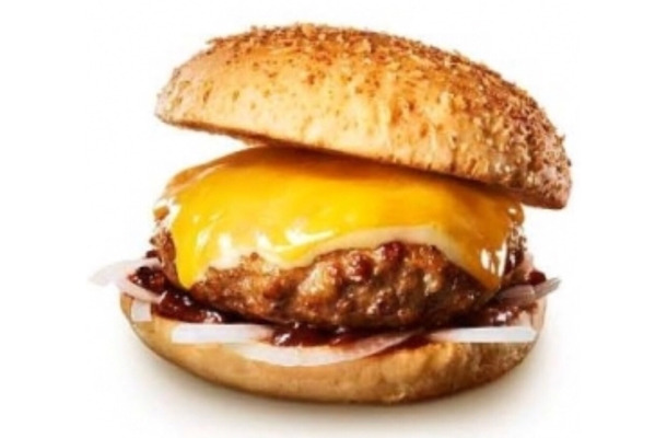 ロッテリア、厚さ2.5センチ、重量約90gのパティを使った「肉厚チーズハンバーガー」を期間限定で販売