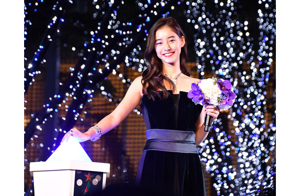 新木優子【写真：竹内みちまろ】