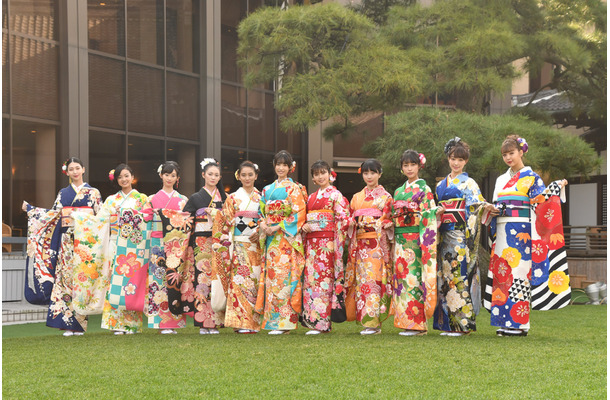 オスカープロモーションの晴れ着撮影会【写真：竹内みちまろ】