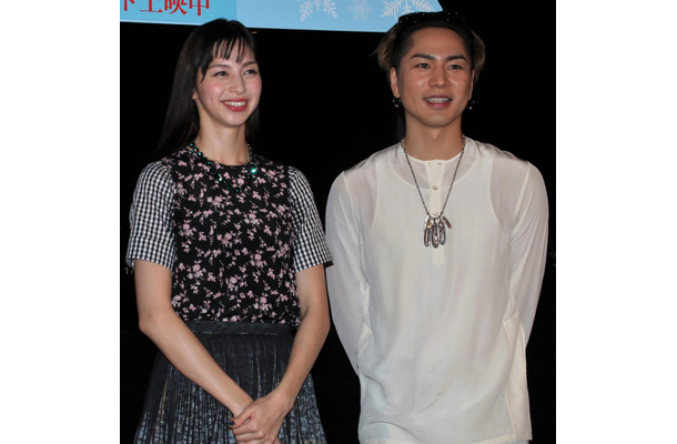 中条あやみ、登坂広臣【撮影：小宮山あきの】