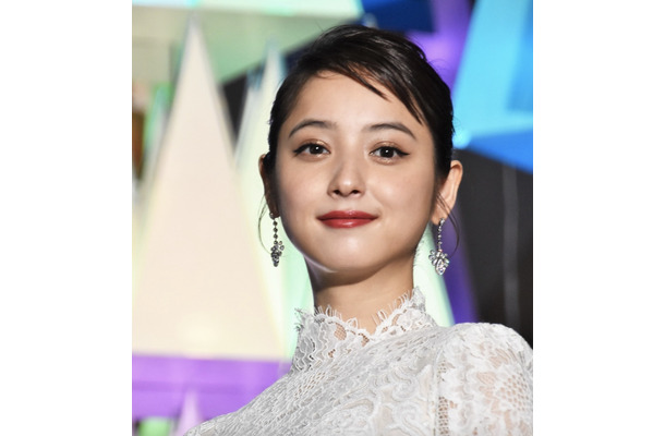 佐々木希、夫・渡部建は「意外となんでもやってくれる」