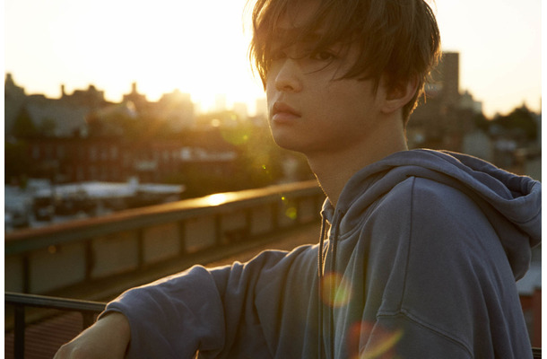 千葉雄大の“大人”で“男”な姿を撮影！写真集が2年連続発売
