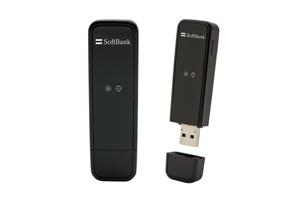 　ソフトバンクモバイルは5日、USB型のデータ通信専用端末「SoftBank C01SW」（シエラ ワイヤレス製）を全国で発売する。