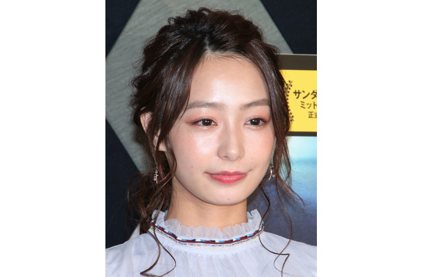 宇垣美里【撮影：小宮山あきの】
