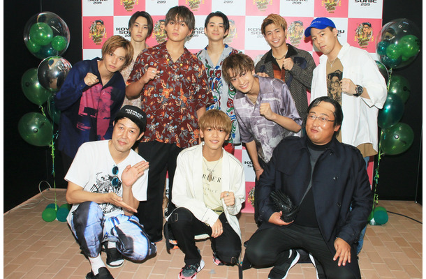 FANTASTICS from EXILE TRIBE、小籔千豊、ロバート秋山【撮影：小宮山あきの】