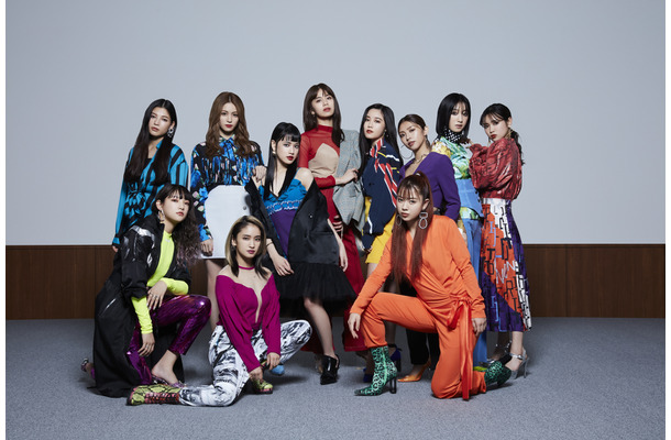 E-girls、ニューシングル「別世界」新ビジュアル解禁！