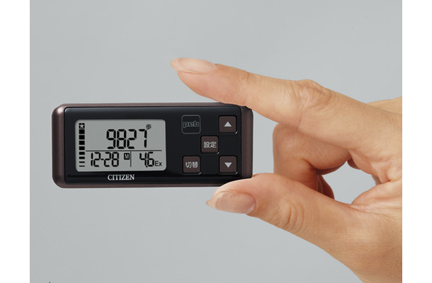 peb TW700