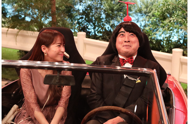 「ぶっとび！飛美男くん」左から）鷲見玲奈、松尾駿（C)フジテレビ