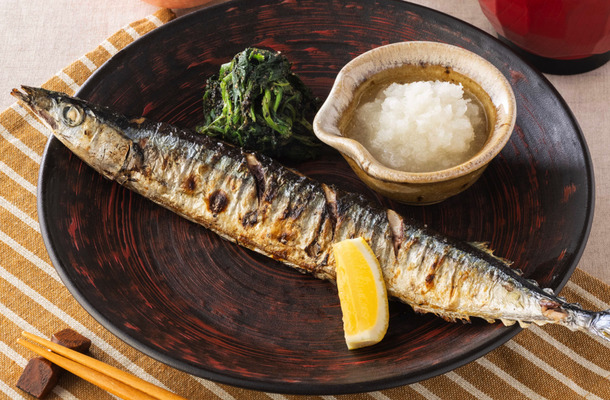 大戸屋から秋の名物「生さんまの炭火焼き」