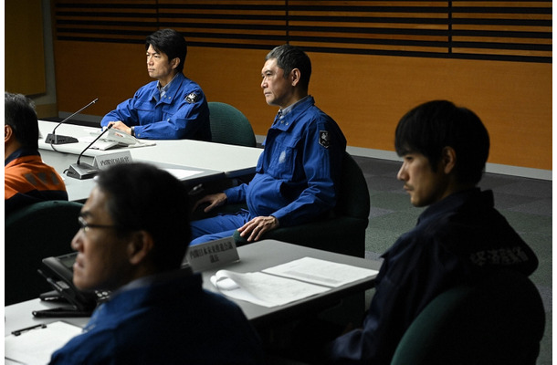 仲村トオル、杉本哲太、松山ケンイチ（C）TBS
