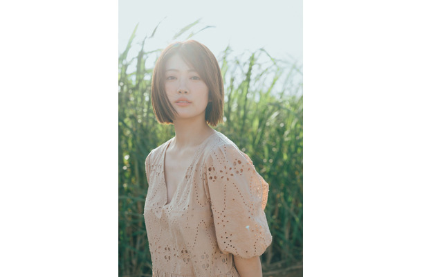 乃木坂46・樋口日奈1st写真集『恋人のように』（発売：光文社、撮影：前康輔）
