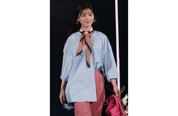 佐々木美玲【写真：竹内みちまろ】