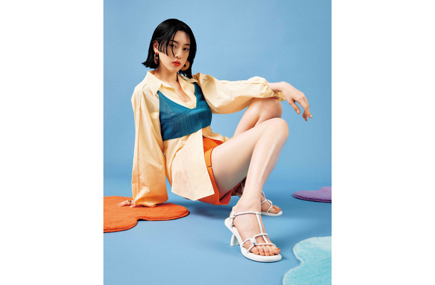 三吉彩花