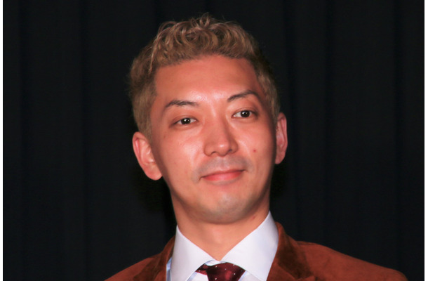 ニューヨーク 嶋佐和也【撮影：小宮山あきの】
