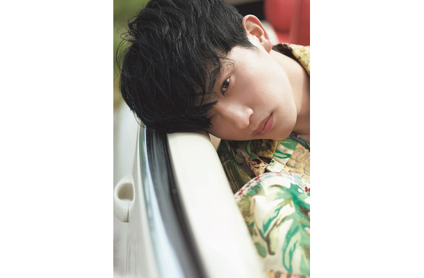 杉野遥亮 PHOTO BOOK『８』豪華版　撮影：今城純