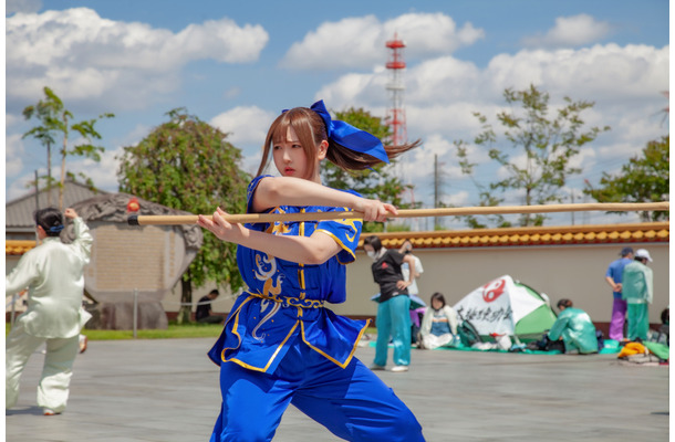 美人コスプレイヤー・すみれおじさん、中国武術の大技“秘奥義”を地上波初披露