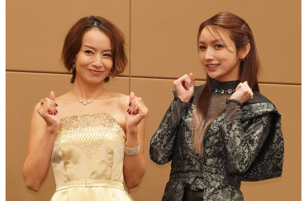 鈴木亜美 後藤真希【写真：竹内みちまろ】