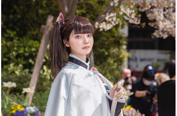 栗花落カナヲ『鬼滅の刃』／きちぴよ（@kc_2_cos）、撮影：tama