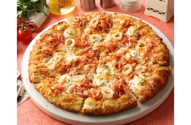 ボッタルガと桜海老のシーフードピザ