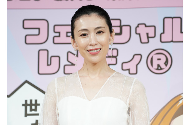 雛形あきこ【写真：竹内みちまろ】