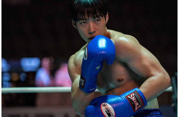 【韓国ドラマ】鍛え上げられた筋肉美の若きボクサーが死闘を繰り広げる『ブラッドハウンド』
